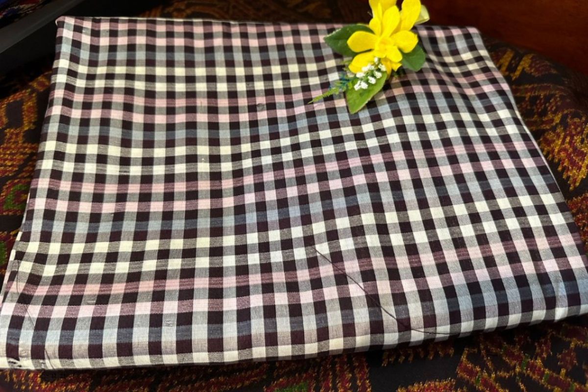 Thai Silk Checked / Plaid Weave Coarse texture (SKU-18010)