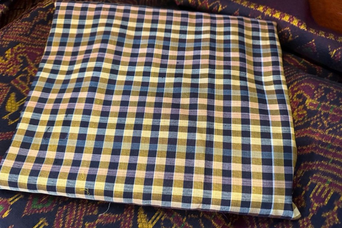 Thai Silk Checked / Plaid Weave Coarse texture (SKU-17990)