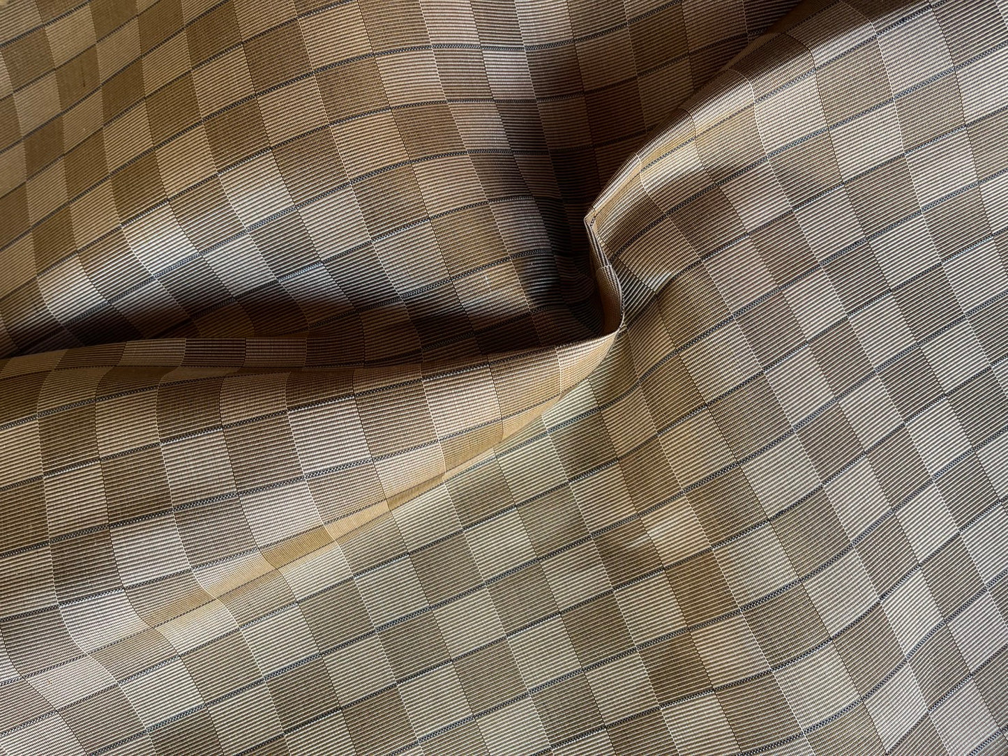 Thai Silk Tortoiseshell Pattern Brown (SKU-36959)