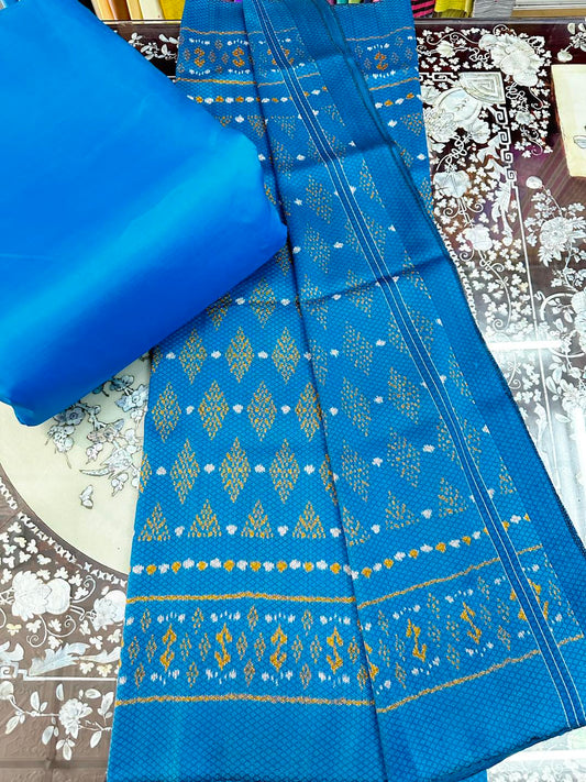 (Dress fabric) Mudmee silk Yok Dok 6 tako (patterned fabric 2 meters + plain color 2 meters), iridescent blue, code L8A-ST-1227662