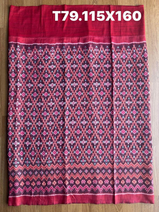 Battambang sarong, natural color, 3-tap cham cloth, size 115x160cm, red background, code N9-SIL-T79