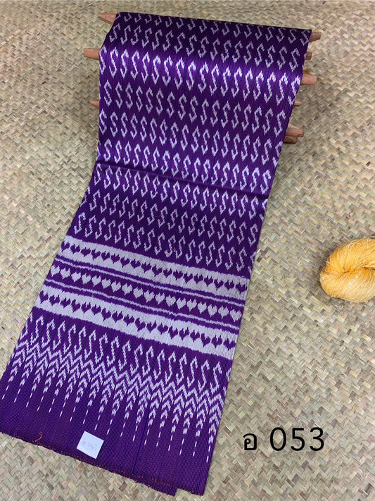 Mudmee silk sarong, handwoven, 3 tako, size 1x2 meters, royal design, purple background, code PCS-AA-060467 A053