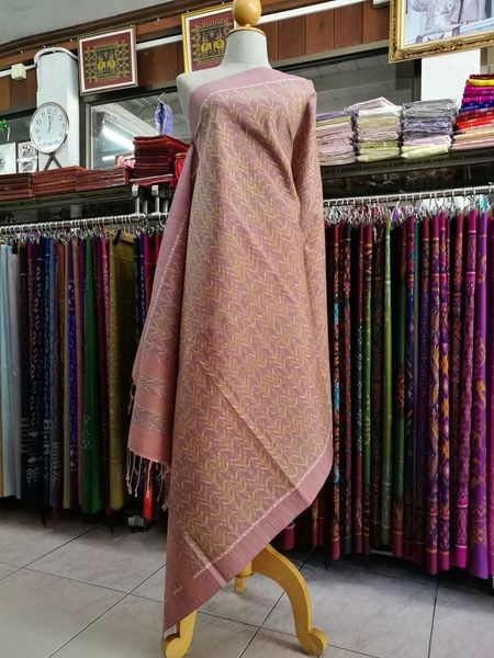 Mudmee 3-takor skirt, natural color, size 1x2 meters, woven with ruffled hem, hole pattern, nude pink background, code M3P-NY0508661