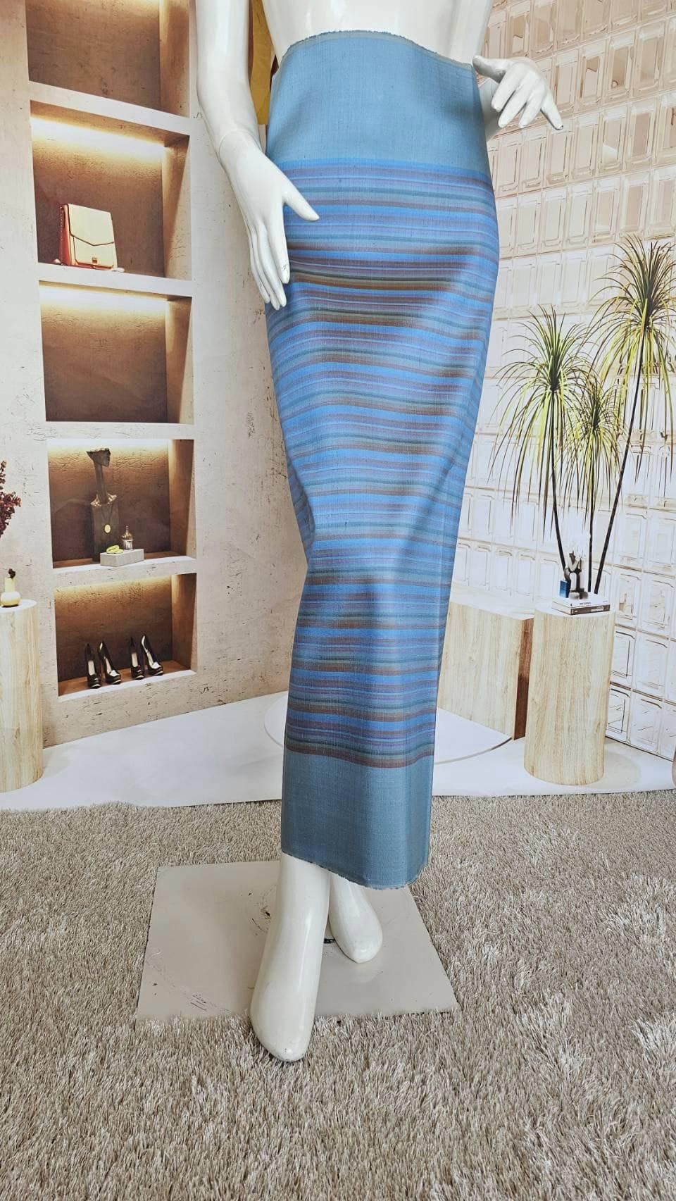 Genuine silk skirt, smooth texture, size 1x2 yards, San Kamphaeng pattern, Lanna pattern, blue, code B8-SN-12156611018