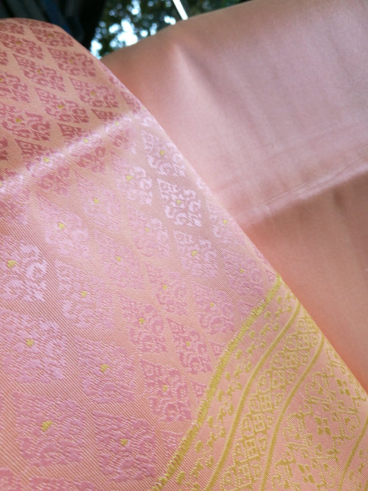 (Dress fabric) Yok Surin silk, size 1x4 meters (pattern 2 meters + plain color 2 meters), old rose pink, code N10-NY1022651