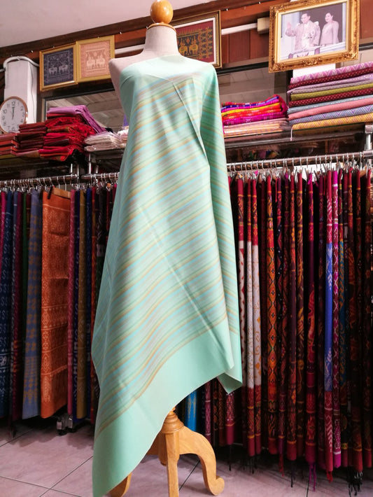 Genuine silk skirt, smooth texture, size 1x2 yards, San Kamphaeng pattern, Lanna pattern, pastel green, code B8-NY-01116717.