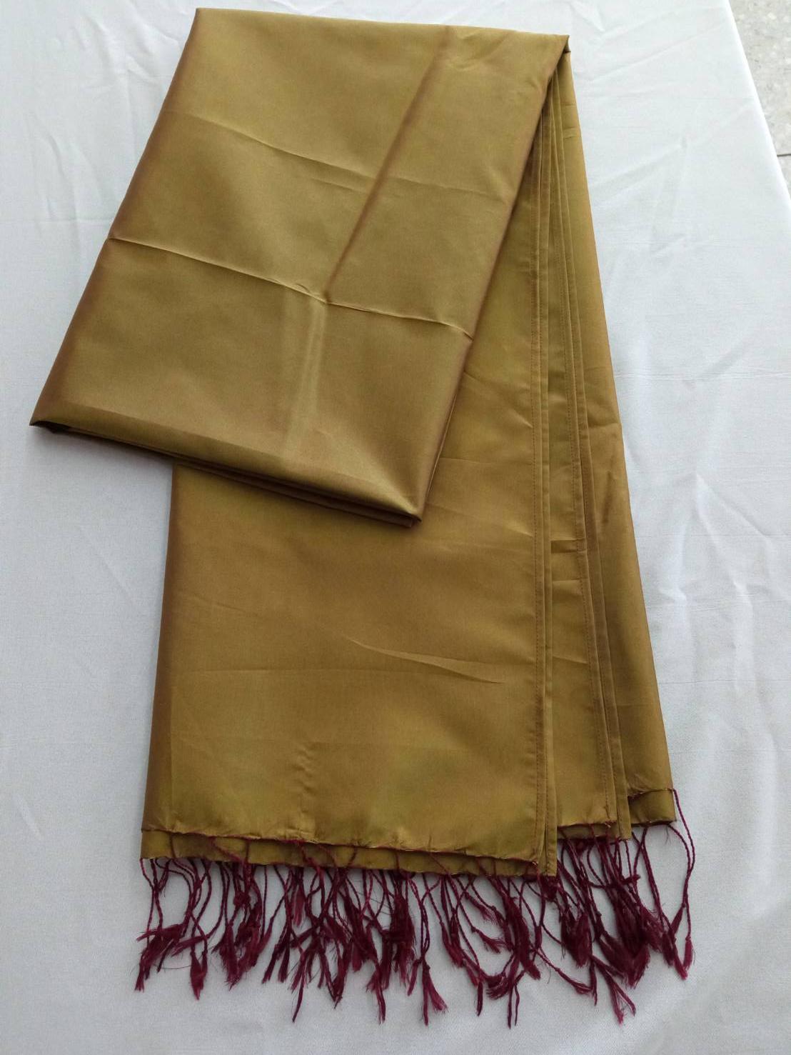 Made to order in 3-7 days. Genuine silk shawl + box included. For monks Smooth texture, size 1x2 meters, including the ruffle. Choose according to the color code.