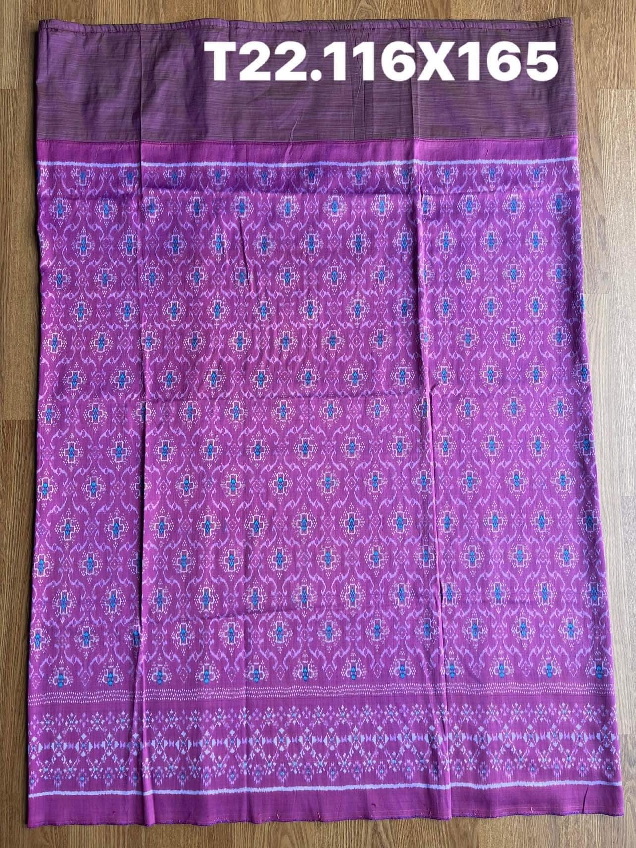 Battambang sarong, natural color, 3-tap cham cloth, size 116x165cm, pink background, code N9-SIL-T22