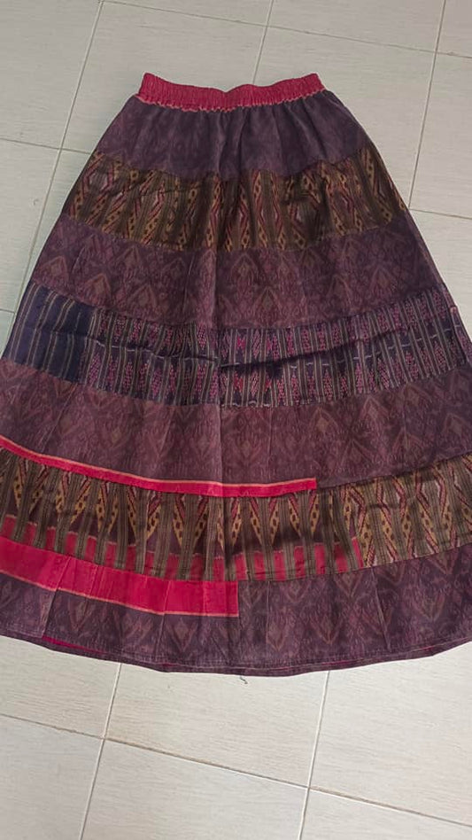 old silk skirt Sewing from pure hand-woven silk, brown, code WM-ND-05046709034.