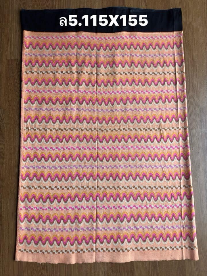 Genuine Luntaya silk skirt, woven on a shuttle, size 115x155cm, eggshell orange background, code N9-SIL-05086711293