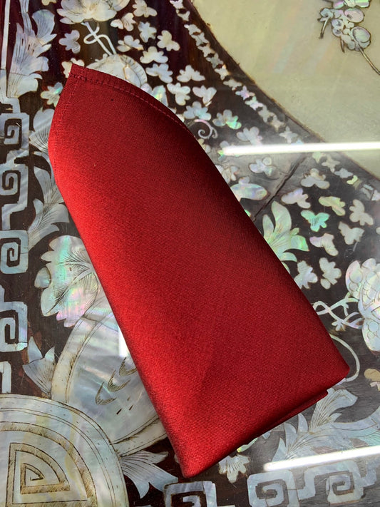 Order silk handkerchiefs For a suit shirt, plain colored silk, smooth texture, size 23x23cm. Choose according to the fabric color code, code CUT-ST006.