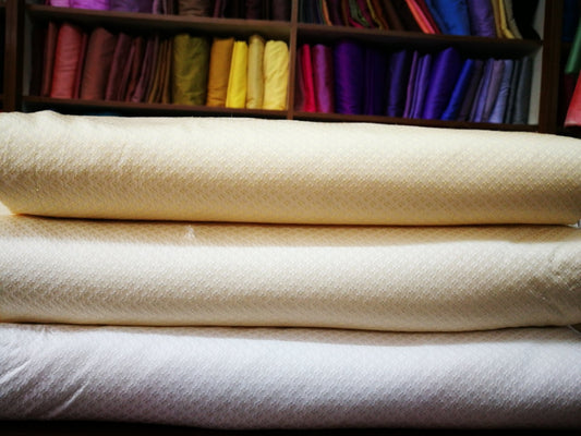 Pepper silk, plain color, pure silk, 8 tako, untreated, suitable for dyeing. Choose by shade Sold by the yard, code B1-NY0421663