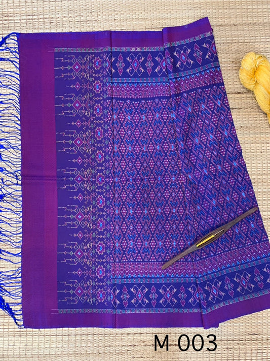 Mudmee silk sarong, real silk, 6 tassels, has a front, ruffled hem, size 1x2 meters, purple-blue color, code L9A-AA-M003.