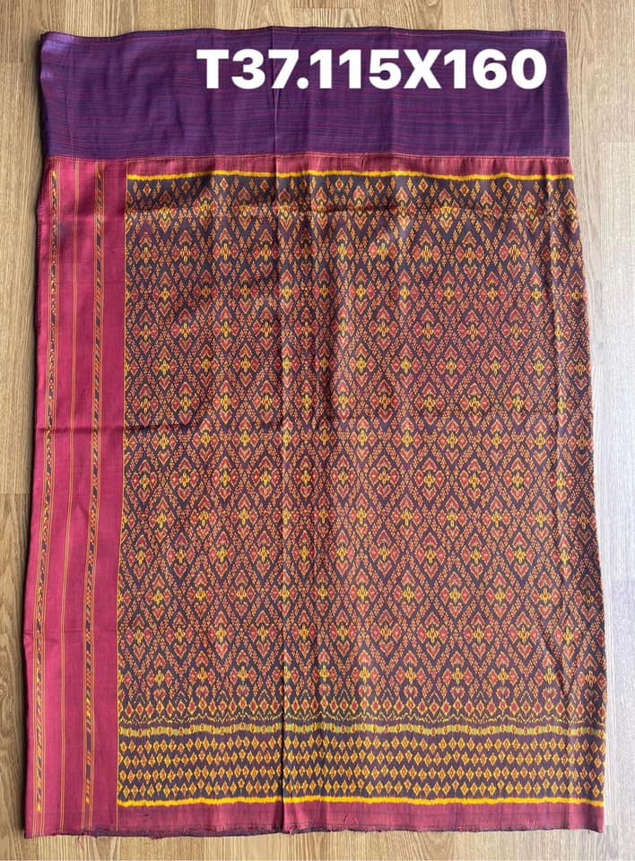 Battambang sarong, natural color, 3-takor cham cloth, size 115x160cm, purple background, code N9-SIL-T37