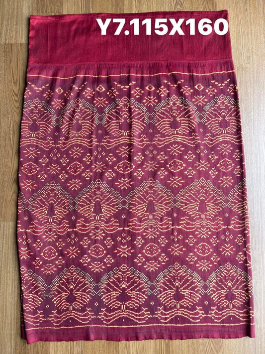 Battambang silk skirt, size 115x160cm, peacock pattern, red background, code N9-SIL-Y7