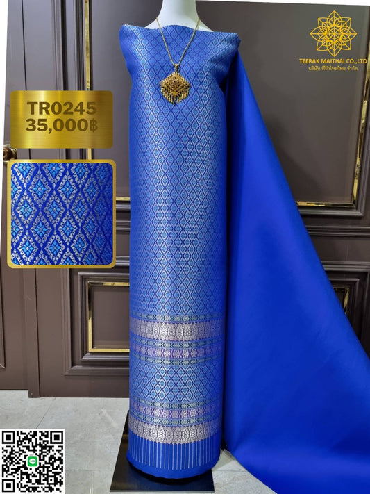 (Set cloth) Lamphun silk, bright blue, separated silver tinsel, separated blue flowers, silver tinsel (solid color 2 meters + pattern 2.4 meters) Code N90-29-SKU : TR0245