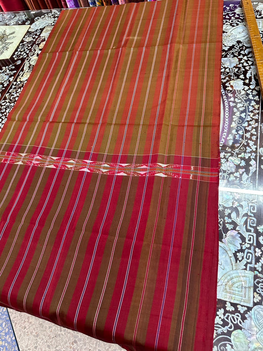 Phaoma cloth, home silk, real silk, size 60x210 cm. Native pattern, orange, red, code R4B-ST-05116702