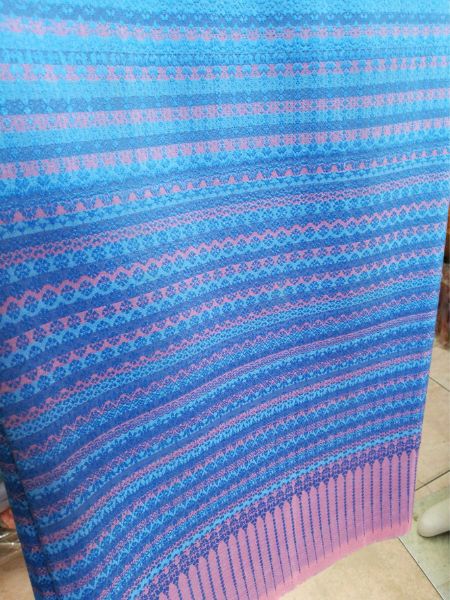 Surin silk sarong, real silk, 24 tako, size 1x2 meters, blue background, N11-NY0809661233