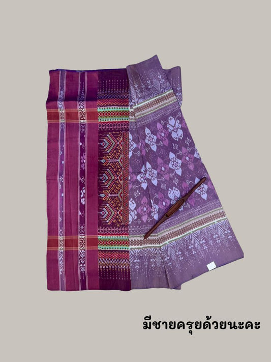 Mudmee silk sarong, real silk, natural color, 3 tako, woven on a roller coaster, with a ruffle hem, size 1x2 meters, Rajakanya flower pattern, purple background, code PCS-AA-01236717493