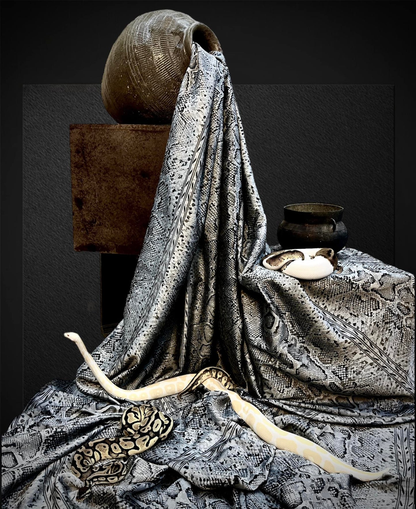 Thai Silk Black (SKU-32418)