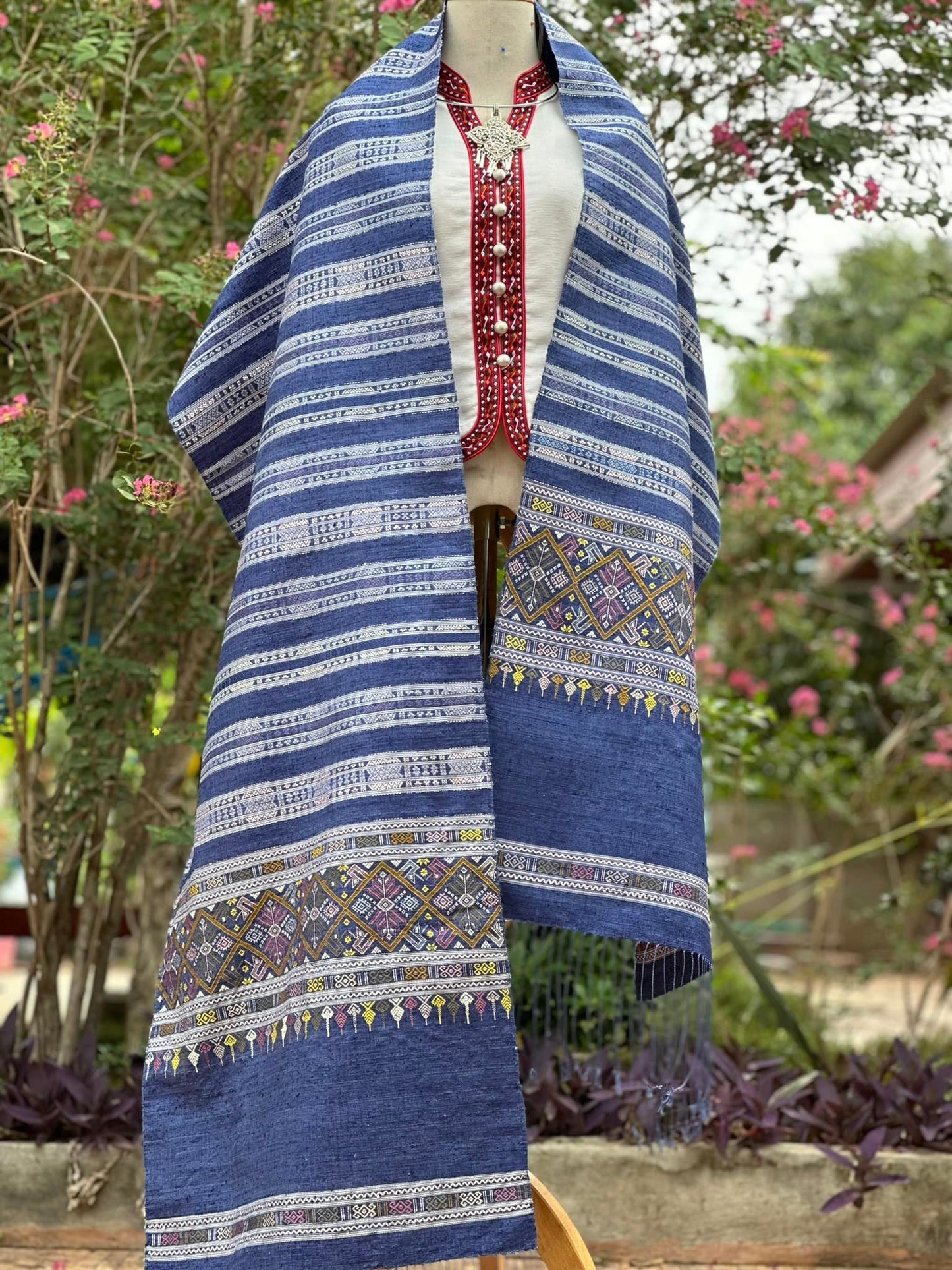 Khit shawl, Baan silk, size 50x250cm, blue background, code Z-PT0524669