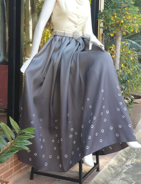 Modern plain colored silk with 8 tako marble flowers, dyed, color slide, shades of gray-black, choose size, code BT-TT0121661701.