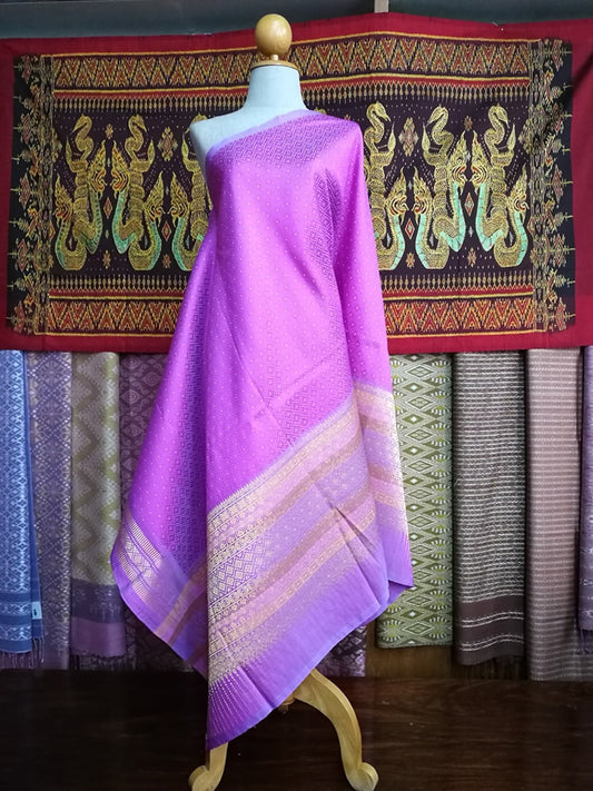 Surin silk skirt, real silk, size 1x2 meters, Koh Choeng Din Thong, pink background, code N11-NY06216619