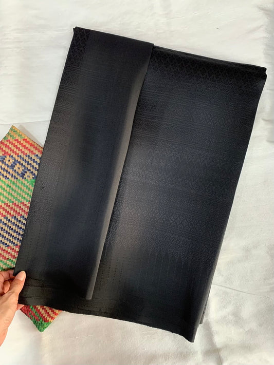 (Dress fabric) Surin silk, size 1x4 meters (pattern 2 meters + solid color 2 meters), black, code N10-AA10186617045