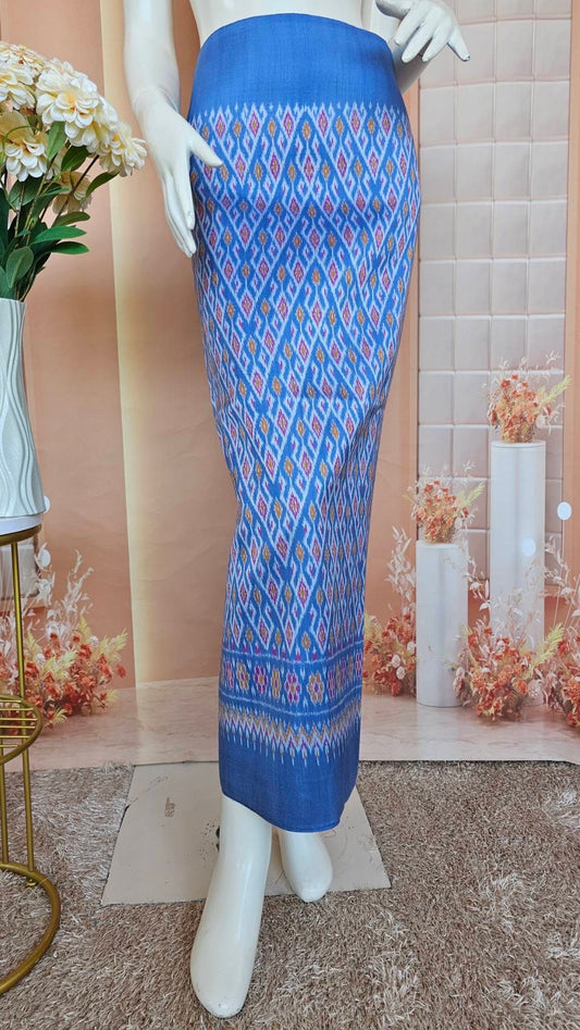 Mudmee silk sarong, 2 takor, size 1x2 yards, local pattern, blue, code R1Q-SN-03066712