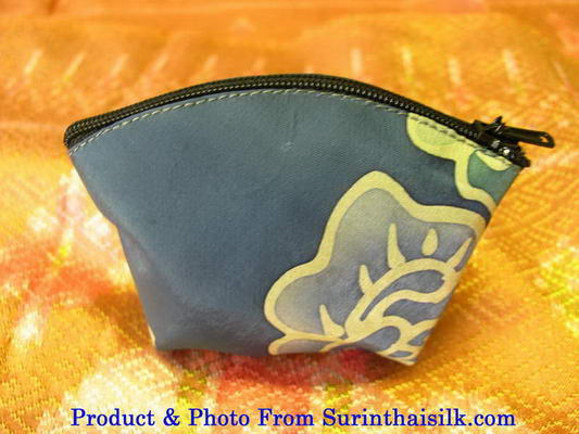 Small zippered wallet, curved top, color GL-B-15