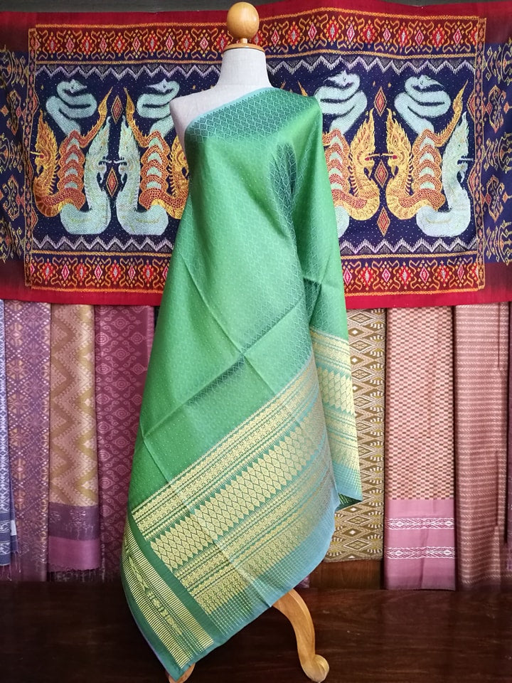 Surin silk skirt, real silk, size 1x2 meters, Koh Choeng Din Thong, green background, code N11-NY0621667