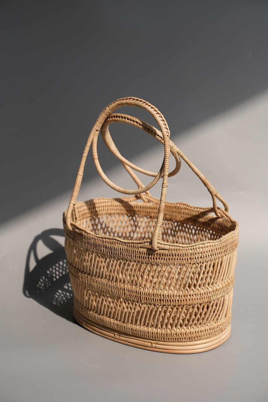 Wicker basket, oval shape, 2 levels, serrated mouth, code BK-35-2-357