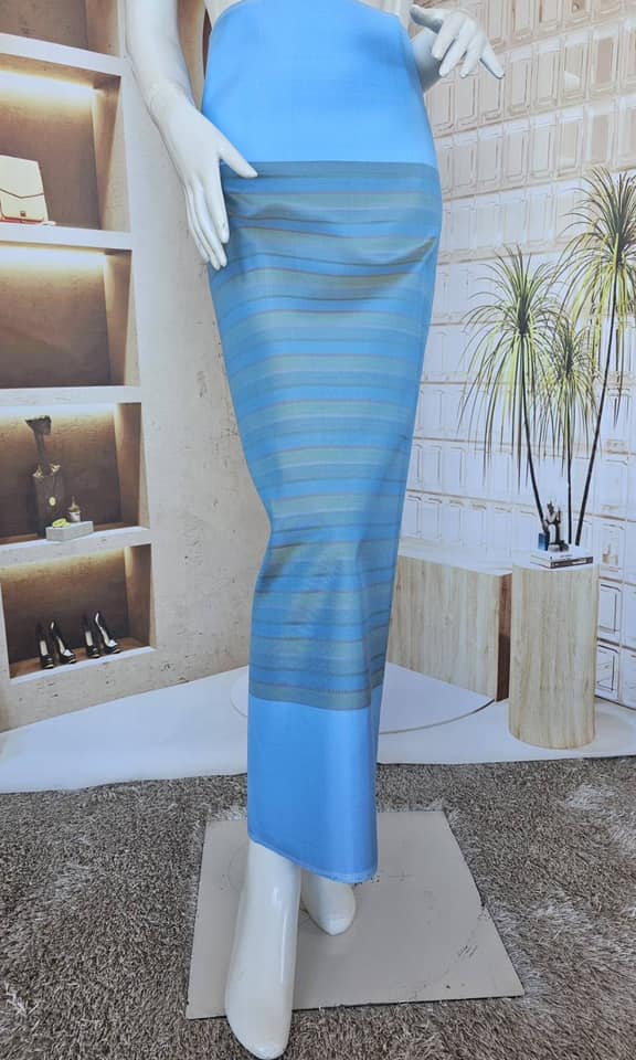 Genuine silk skirt, smooth texture, size 1x2 yards, San Kamphaeng pattern, Lanna pattern, blue, code B8-SN-121566110114