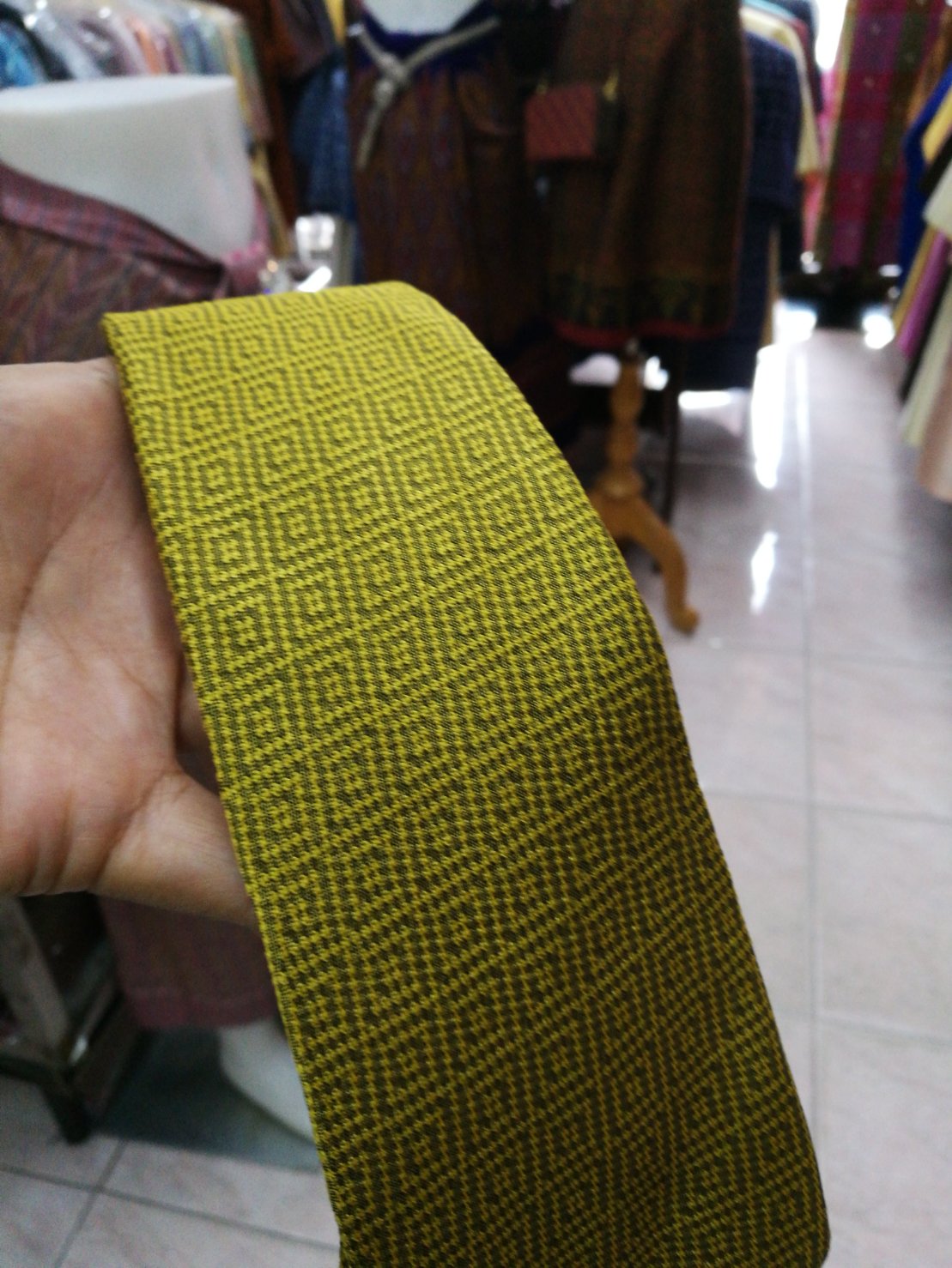 Floral silk necktie Yellowish green, code NC-NY0516661540