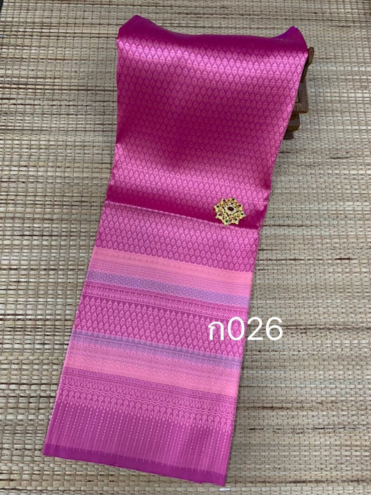 Surin silk sarong, 32 tako, with pollen, raised tinsel, size 1x2 meters, pink, code N11-AA-ก026