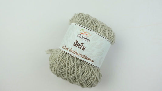 Genuine silk thread for handicrafts, creamy white, code SM-76-9