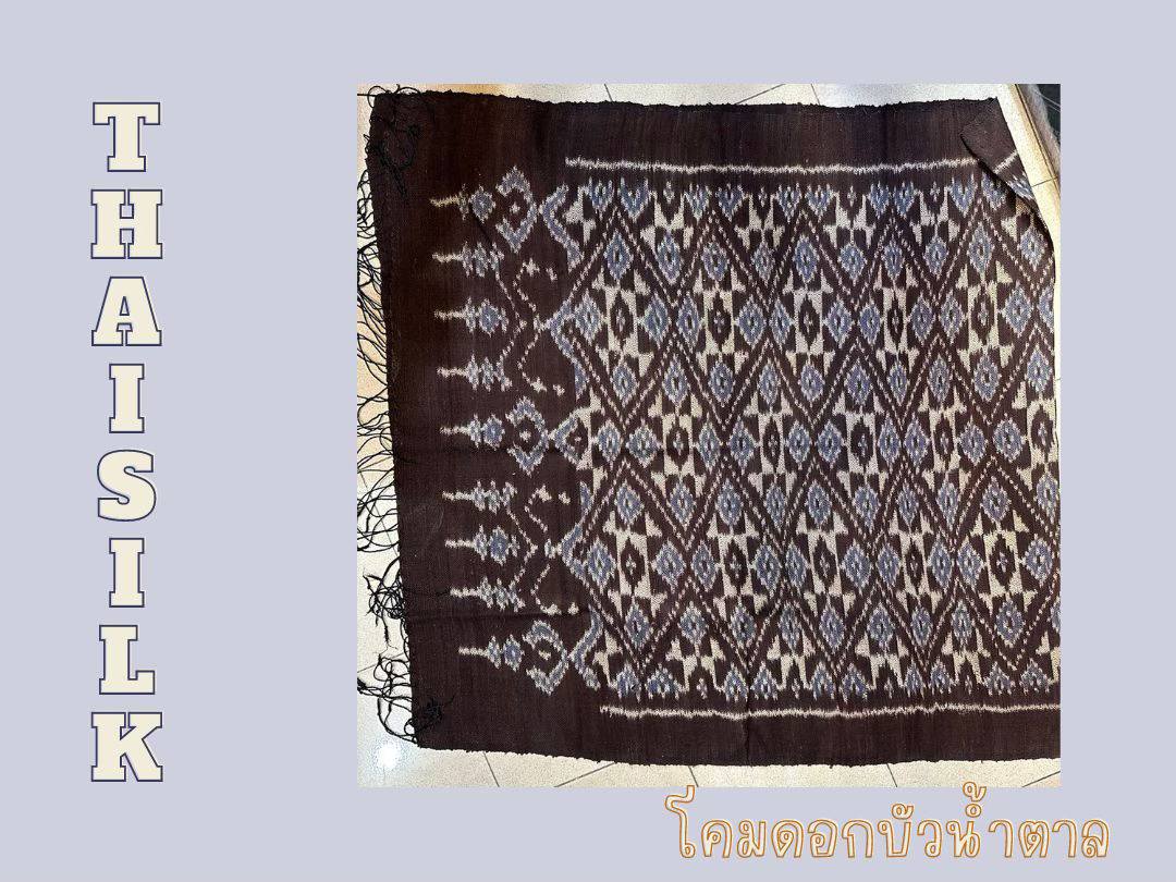 Large silk shawl with a woman's face, ruffled hem, size 105x230cm, lotus lantern pattern, dark brown, code ZYH-AA-12256615021