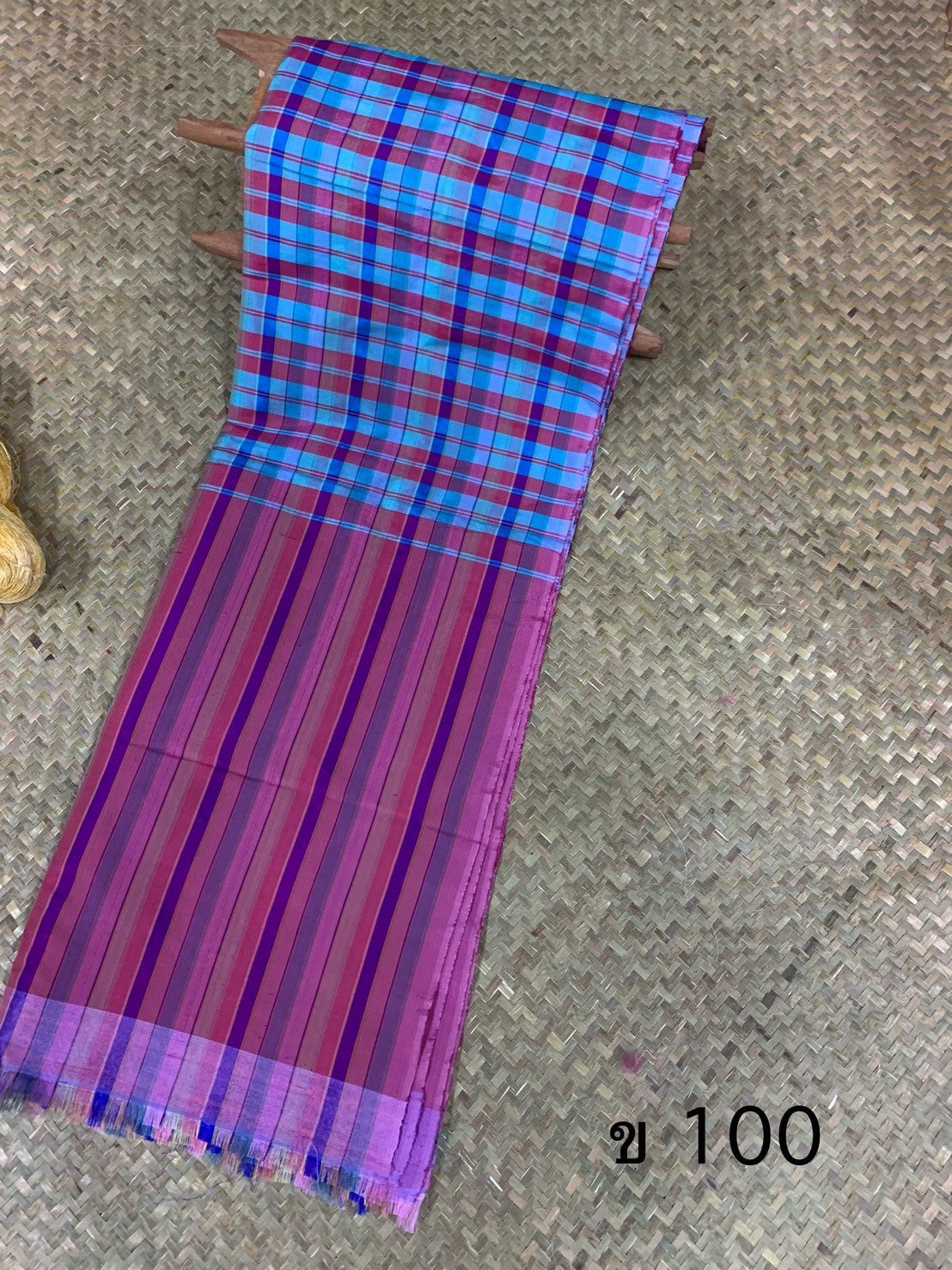 Loincloth, silk, real silk, size 60x200cm, alternating red and blue, code R4D-AA-ก100