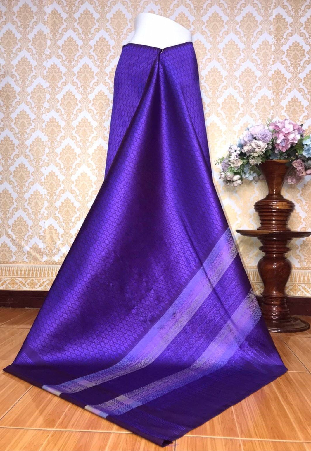 Surin silk skirt, real silk, 32 tako, size 1x2 meters, purple background, code N11-KN20086513