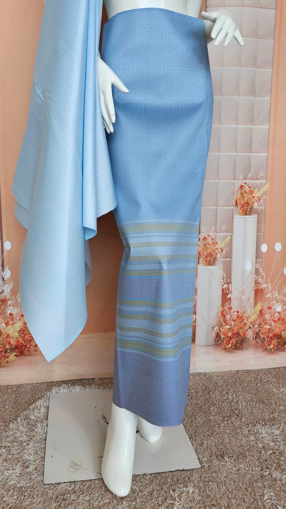 (Dress cloth) plain colored silk with stripes (2 yards of plain cloth + 2 yards of sarong) shades of blue, light gray, code BC-SN-0701671