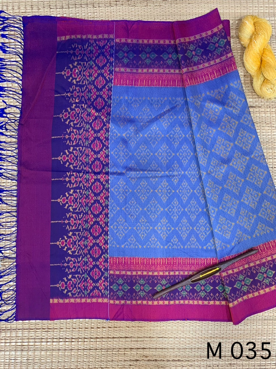 Mudmee silk sarong, real silk, 6 tako, has a front, frilled hem, size 1x2 meters, blue, code L9A-AA-M035