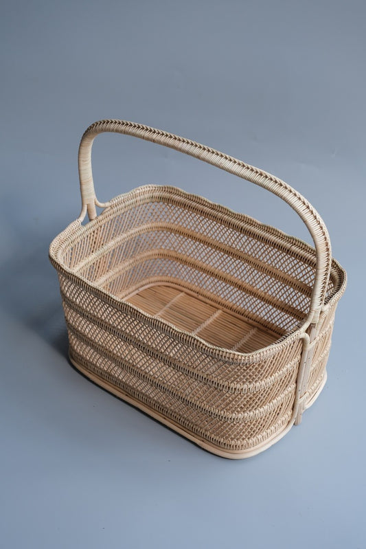 Wicker basket, oval shape (square), 3 levels, serrated mouth, code BK-35-3-131