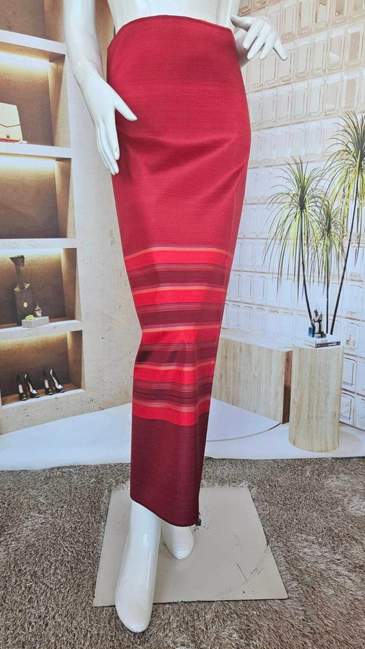 Genuine silk skirt, smooth texture, size 1x2 yards, San Kamphaeng pattern, Lanna pattern, dark red, code B8-SN-121566110127