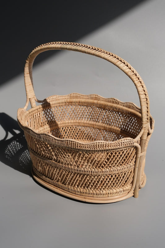 Wicker basket, oval shape, 2 levels, serrated mouth, code BK-35-2-352