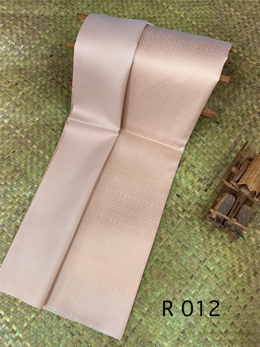 (Dress fabric) Surin silk, size 1x4 meters (pattern 2 meters + plain color 2 meters), brown-beige background, code N10-AA-R012