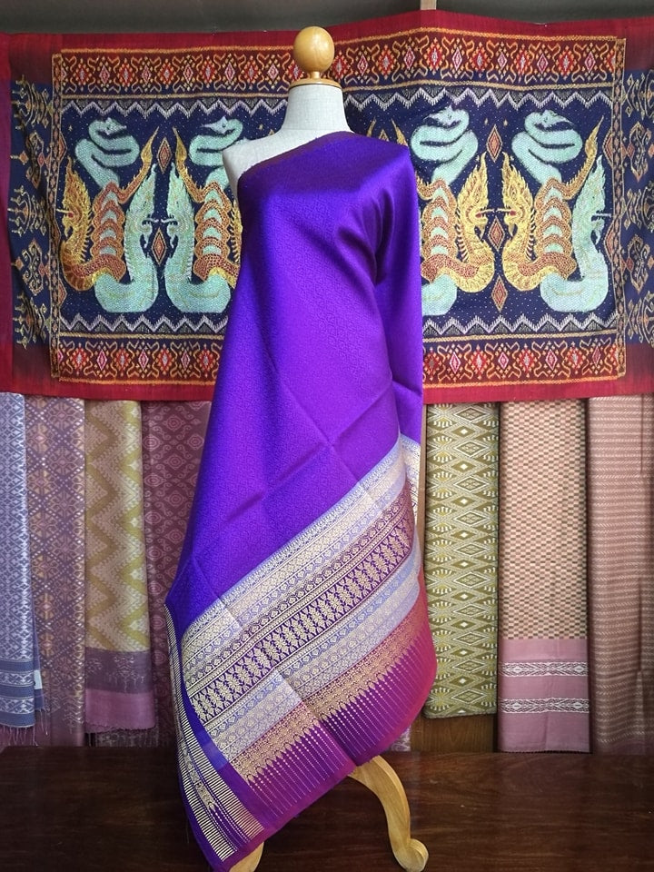 Surin silk skirt, real silk, size 1x2 meters, Koh Choeng silver tinsel. Blue-purple floor, code N11-NY06216610