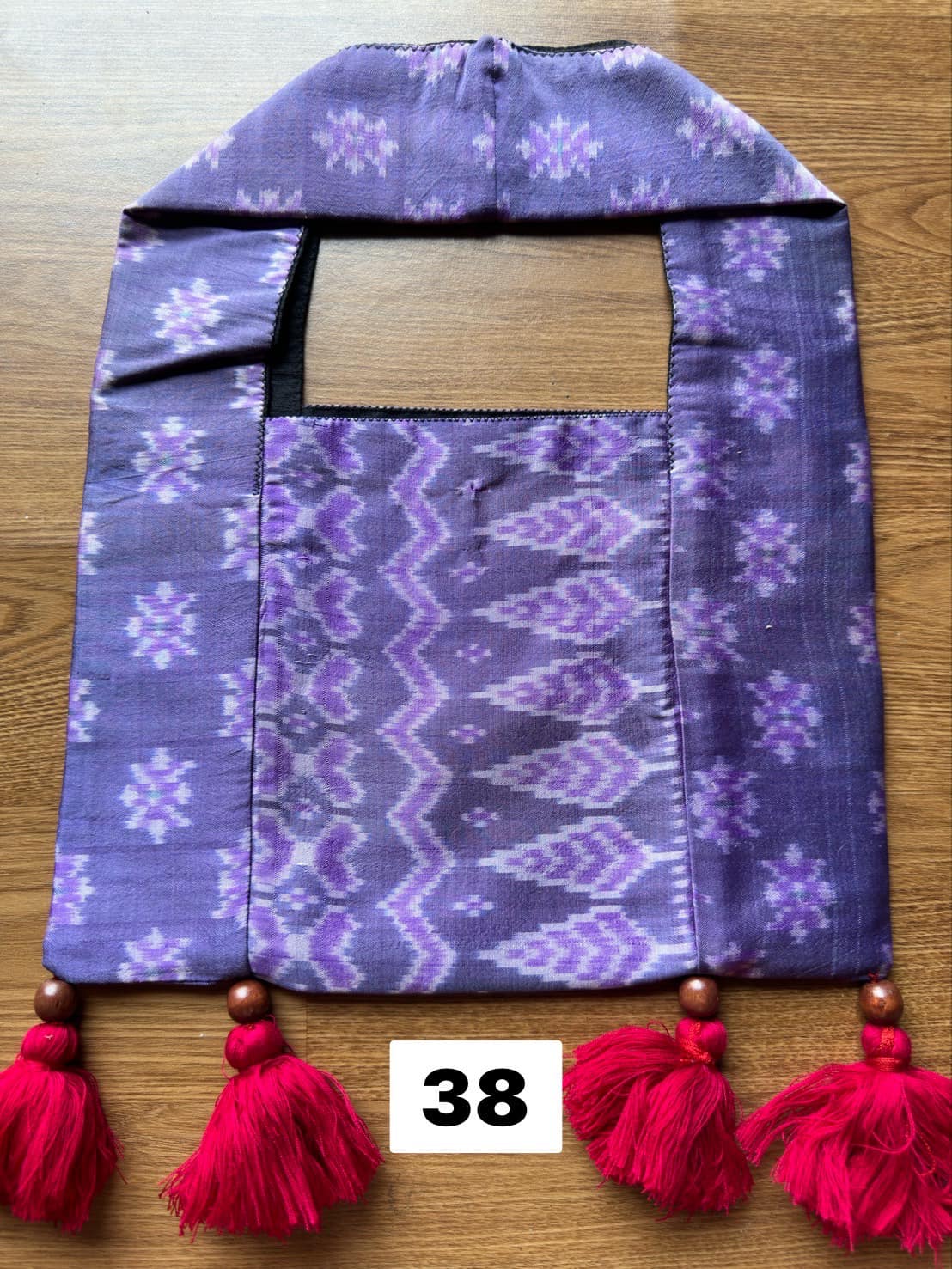 Battambang Mudmee silk bag, real silk, size 20x30cm, purple background, mangosteen peel, code GLC-SIL-06056738