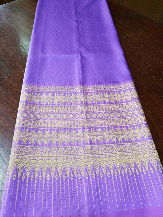 Surin silk skirt, real silk, 32 tako, size 1x2 meters, Koh Choeng Thong, Choeng Riu, has a woman's face, purple background, code N11-NY26086513