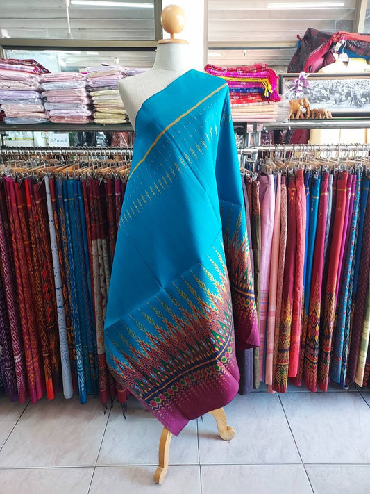 Mudmee silk skirt, real silk, 3 tako, Expressway pattern, bottom bottom, size 1x2 meters, blue background, code R2Q-NY-01306721