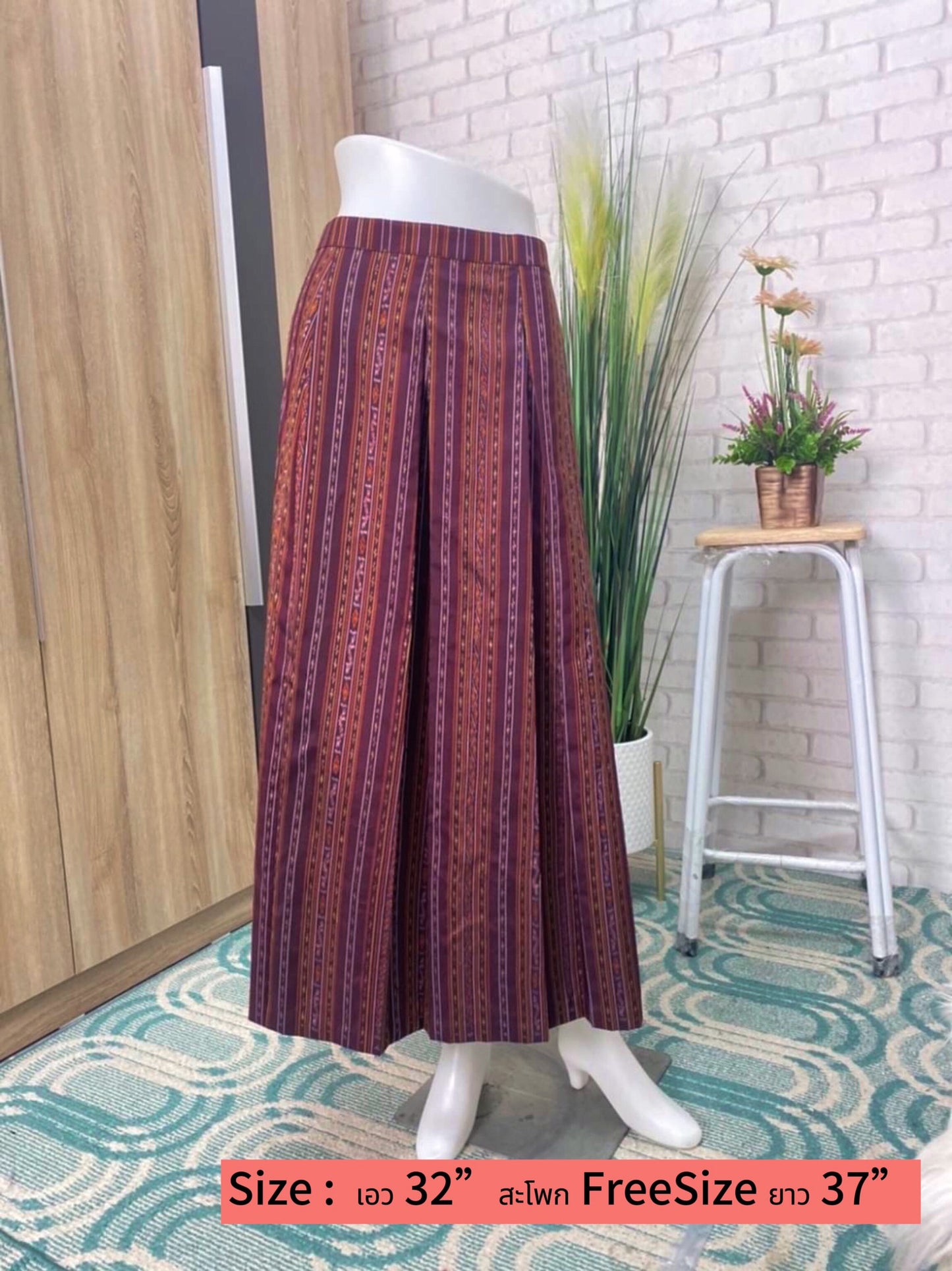 Twist pleated skirt Sewing from real hand-woven silk, purple-brown color, code WM-PK-01226711202.